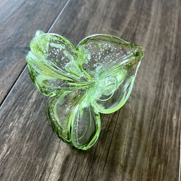 Genuine Murano Flower Vase Hand Blown Art Glass 3-Petal Green White Italy EUC - Picture 5 of 13